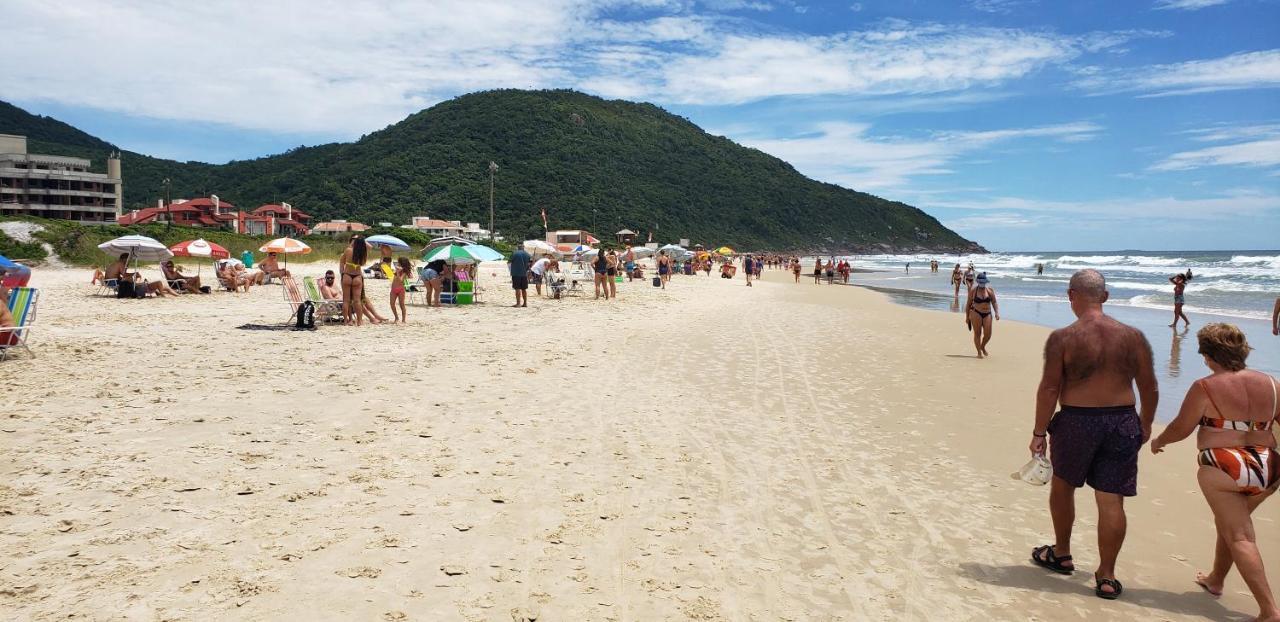 Apartamento frente para a piscina a uma quadra da praia Florianopolis Exterior foto