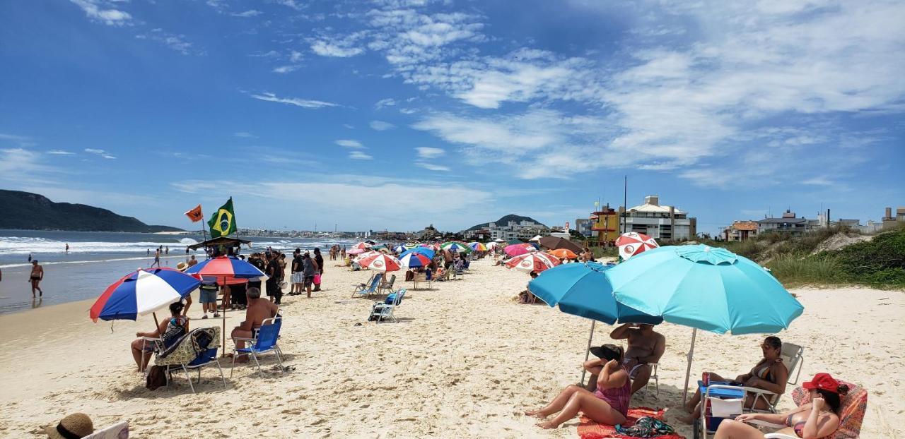 Apartamento frente para a piscina a uma quadra da praia Florianopolis Exterior foto