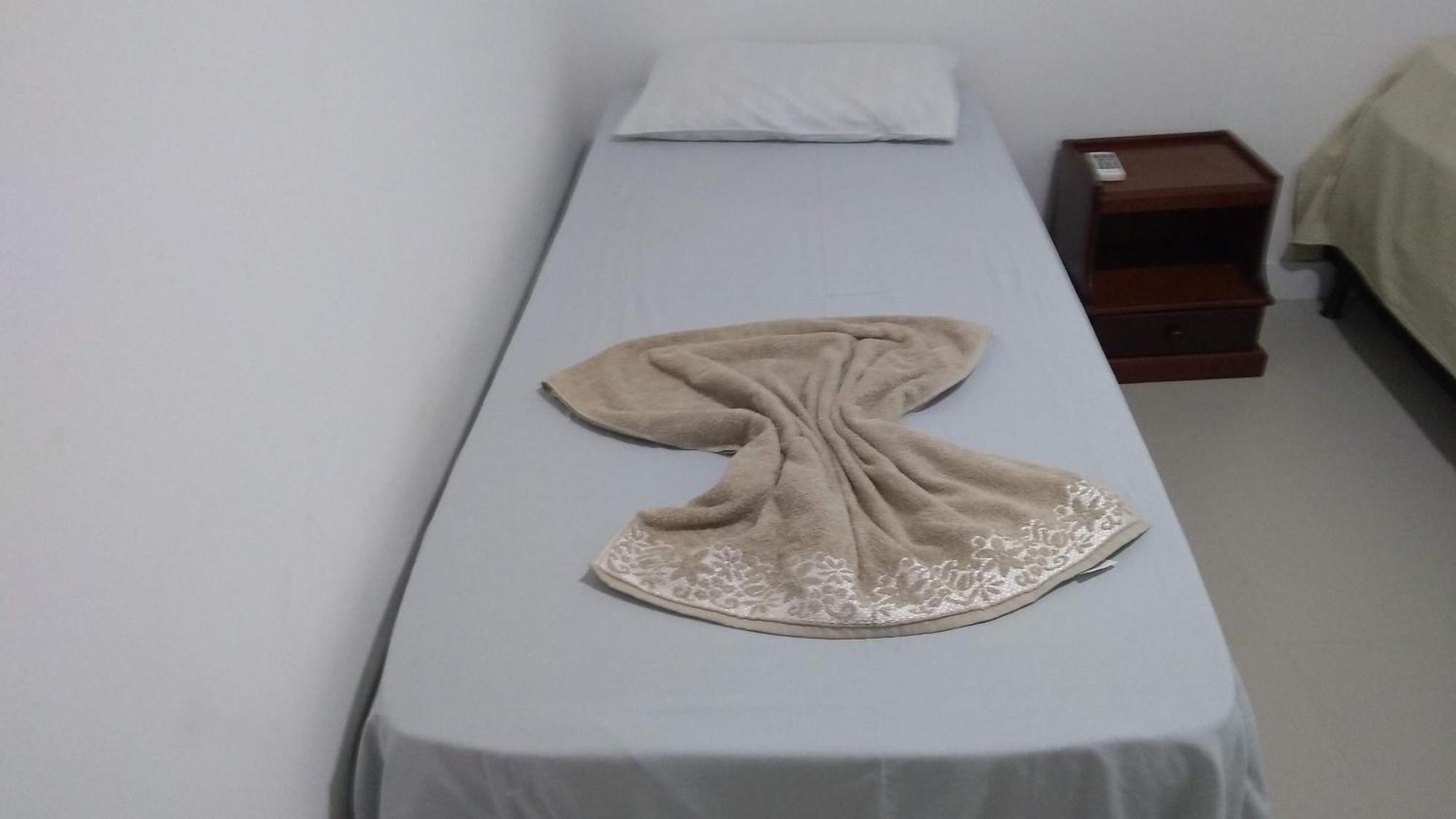 Apartamento frente para a piscina a uma quadra da praia Florianopolis Exterior foto